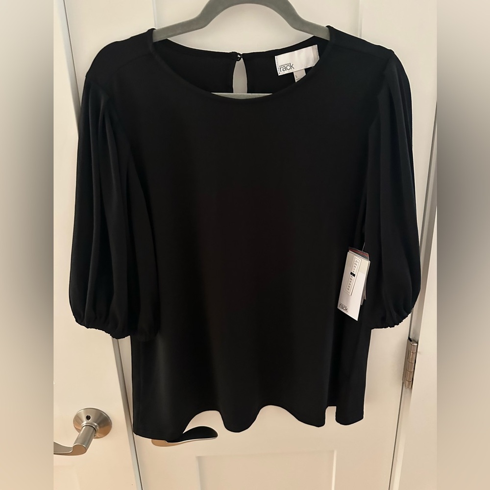 NWT Nordstrom Rack Black Puff Sleeve Blouse (Size L)
